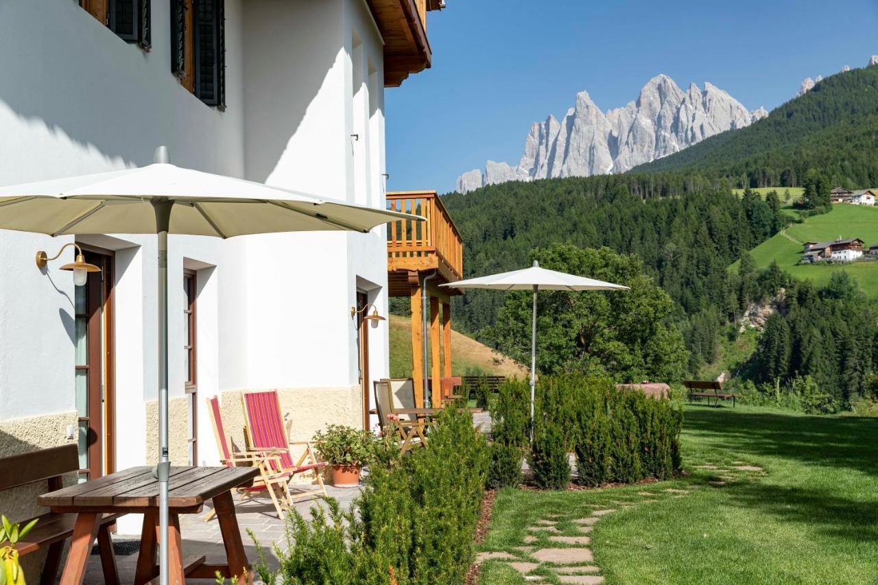 Villa Messner ฟูเนส ภายนอก รูปภาพ