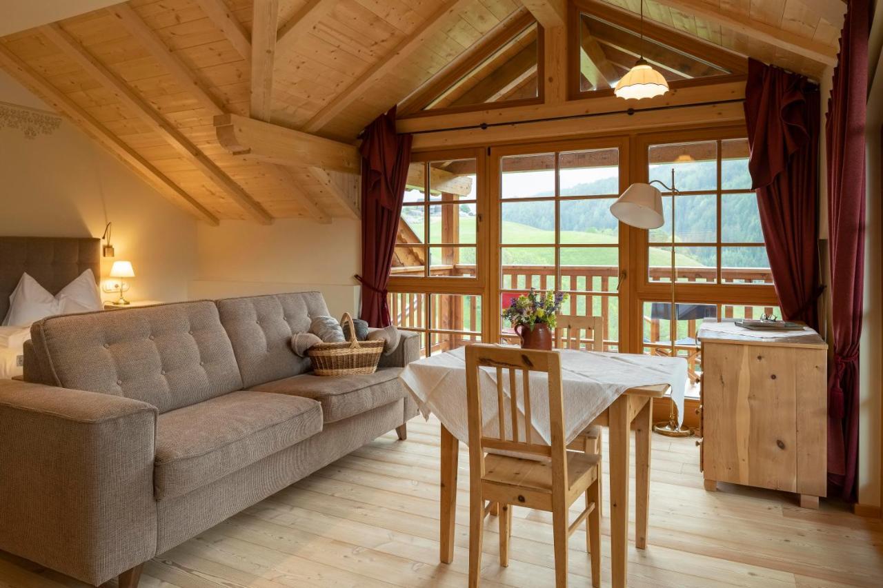 Villa Messner ฟูเนส ภายนอก รูปภาพ