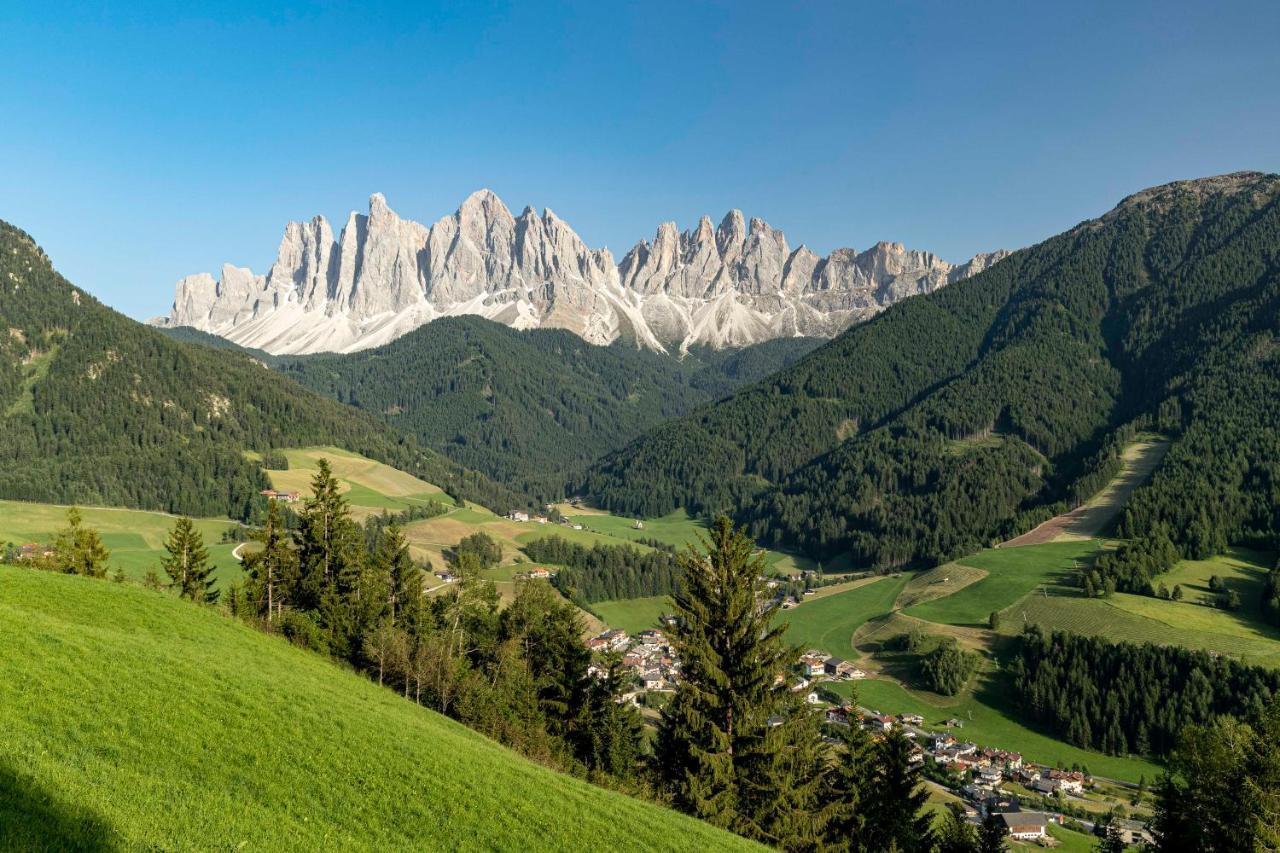 Villa Messner ฟูเนส ภายนอก รูปภาพ